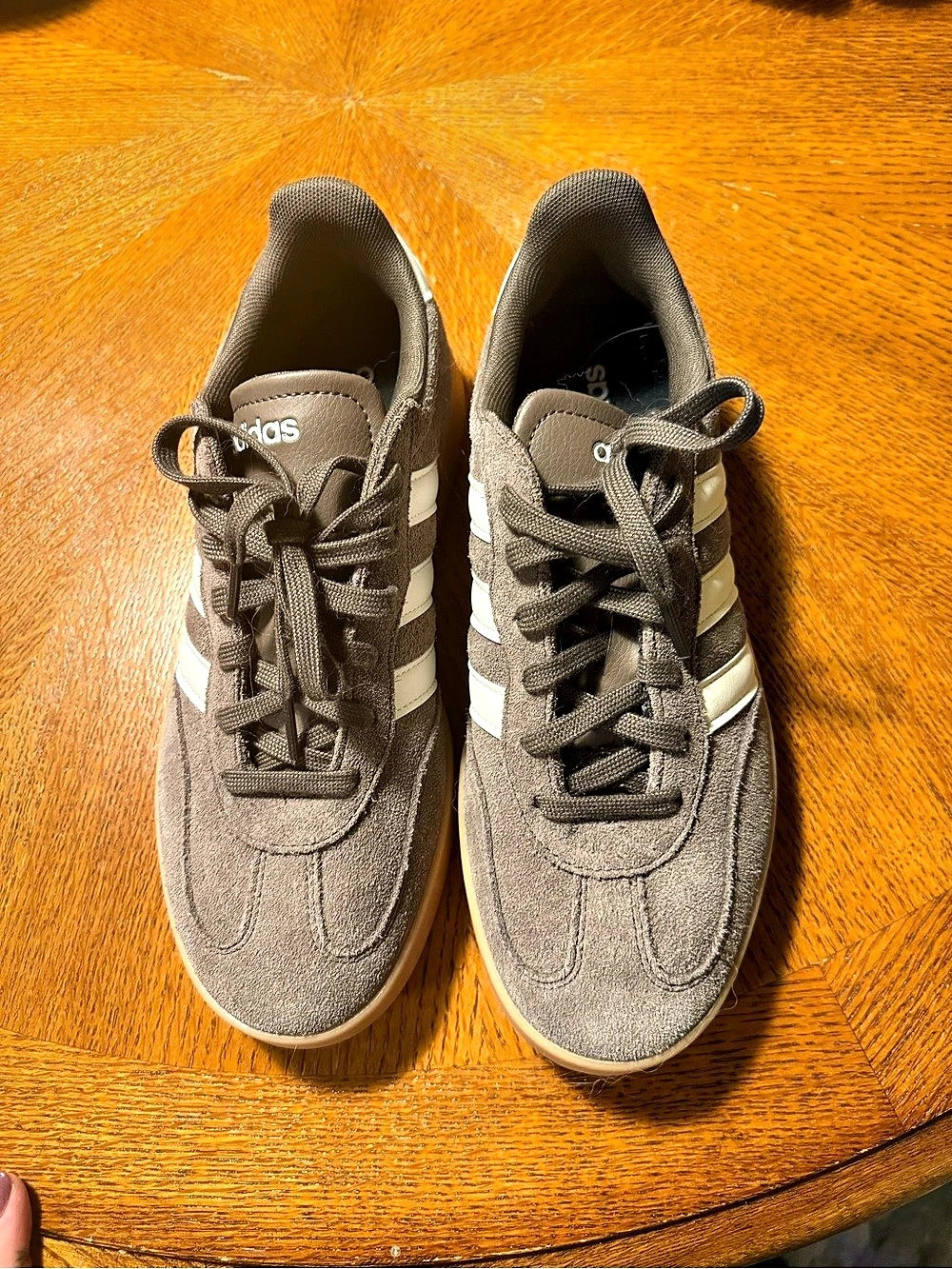 adidas Handball Spezial mens Sneakers US 9 Brown & White